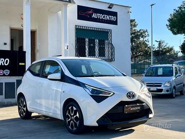 TOYOTA Aygo Connect 1.0 VVT-i 72 CV x-play MMT P