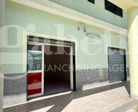 Negozio Mugnano di Napoli [MLF26ACG]
