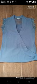 camicia/ t-shirt azzurra oltre 