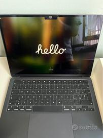 MacBook Air M2 2022