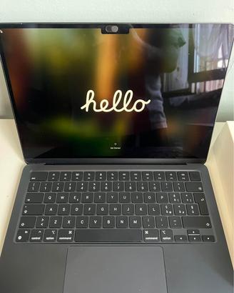 MacBook Air M2 2022