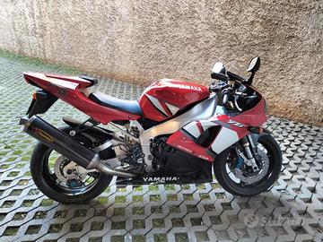 Scarico Akrapovic YAMAHA R1 00-01