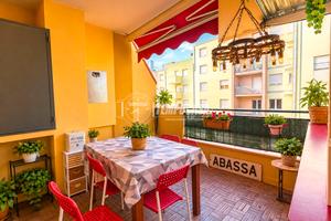 ELEGANZA E COMFORT: 3 LOCALI CON TERRAZZINO E BOX