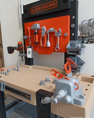 Banco da lavoro Smoby Black+Decker per bambini