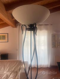 Piantana in ferro battuto a mano