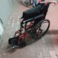 sedia a ruote pieghevole 