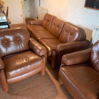 Divano in vera pelle vintage