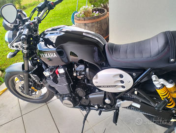 Yamaha XJR 1300