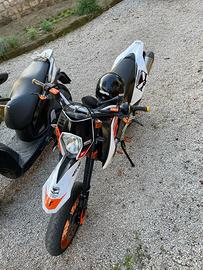 KTM 690 smc