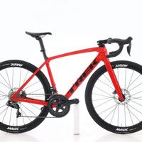 Bicicletta Trek Emonda SL 7 Carbonio Di2 11V tagli