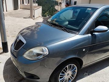 Lancia y - 2009
