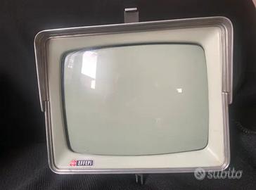 vecchio televisore portatile , vintage