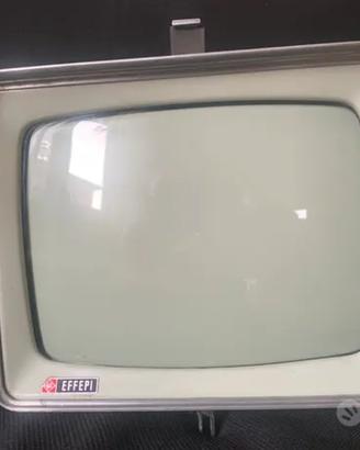 vecchio televisore portatile , vintage