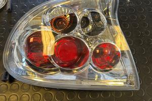 Coppia fanali posteriori OPEL TIGRA anno 94-00