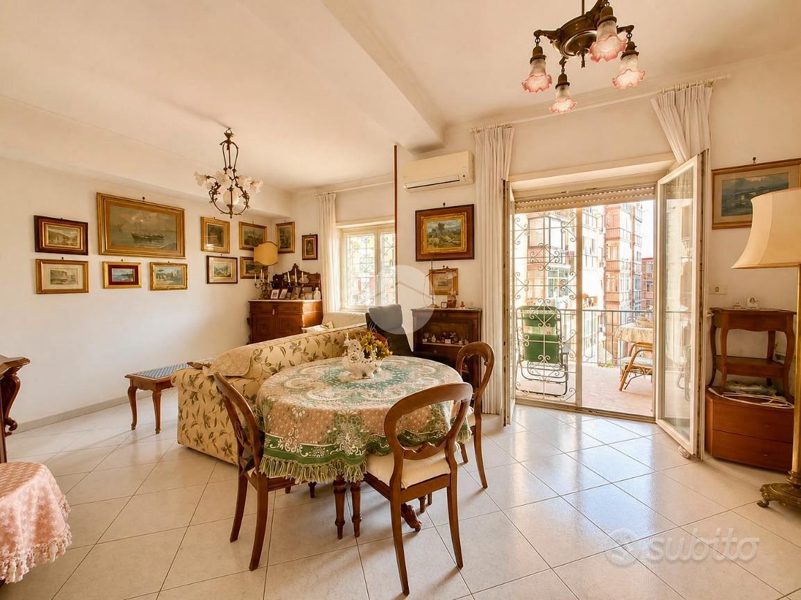 Apartment in Napoli, Rione Piave, Municipalità 10 - Altro