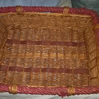 cesta in paglia natalizia