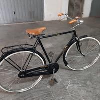 Atala bacchetta 28 anni 70