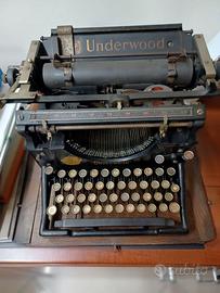 Macchina da scrivere  Underwood del 1917