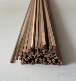 100  Listelli noce mm. 2x3 Altezza cm 80