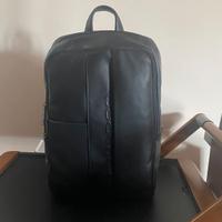 Zaino PIQUADRO porta pc in pelle nera