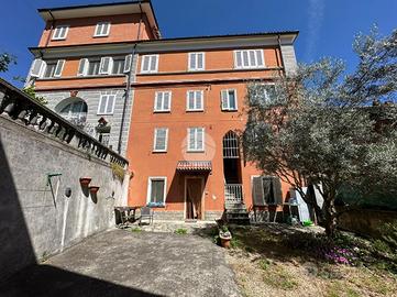 2 LOCALI A ALMESE