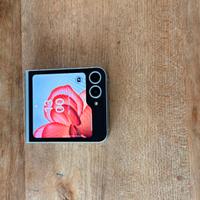 Samsung Zeta Flip 6 