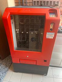 Distributore Automatico a Snack