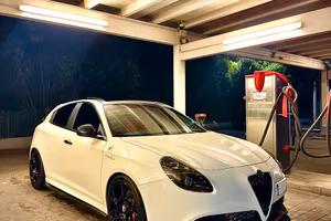 Alfa romeo Giulietta quadrifoglio verde 1750 tbi