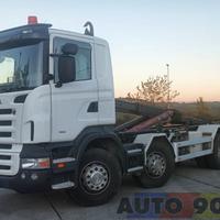 Iveco Scania R420 CB 8x2 con gancio scarrabile