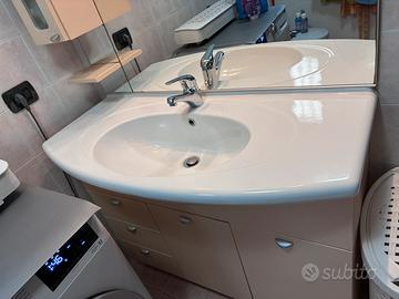 Mobile  bagno con lavello