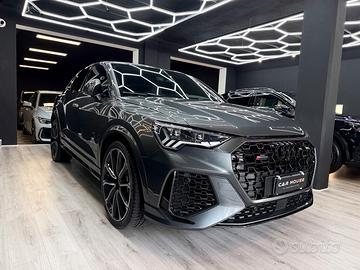  AUDI RSQ3 