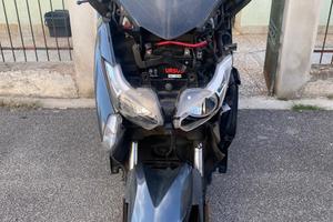 Yamaha xmax 400 2017