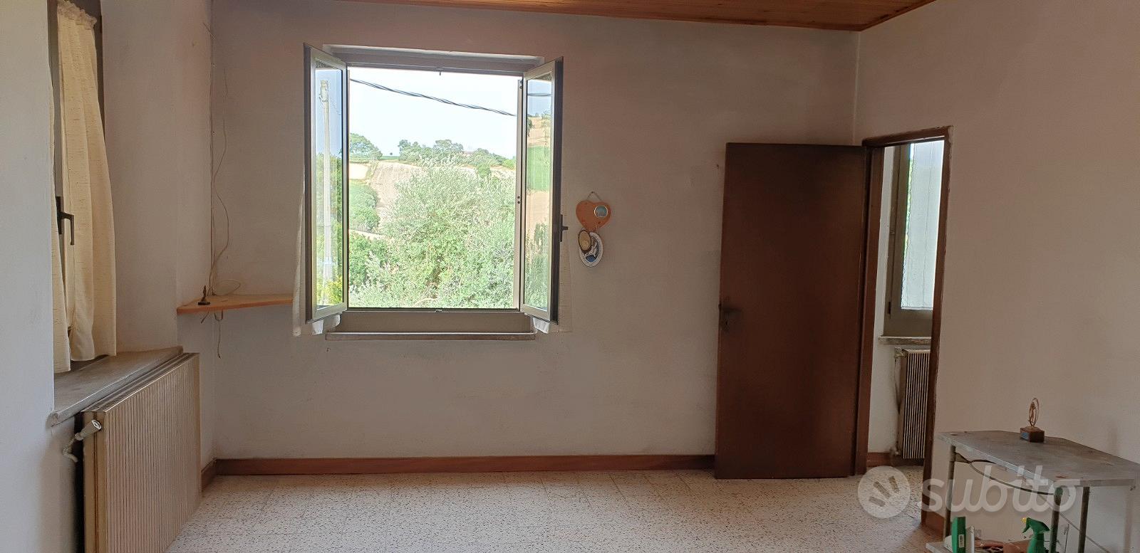 Abitazione con terreno - Vista 4