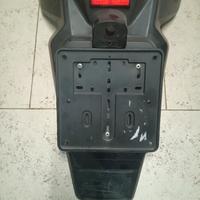 Parafango portatarga Yamaha X MAX 250