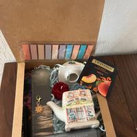 Scatola con tea room