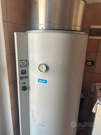 Accumulo acqua calda heizer 300lt