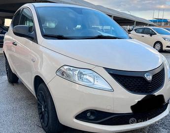 Ricambi lancia y