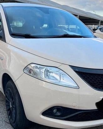 Ricambi lancia y