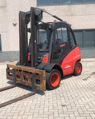 CARRELLO ELEVATORE LINDE H 40 D