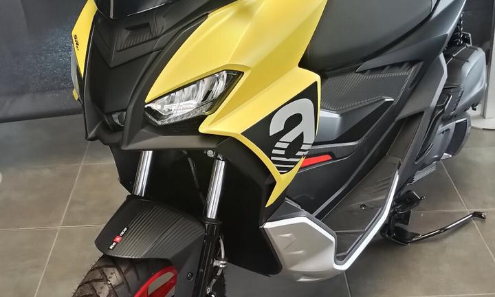 Aprilia SR GT 125 SPORT