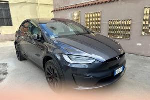 TESLA Model X - 2023