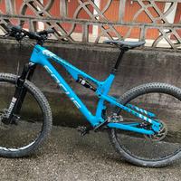 Focus spine taglia M full carbon