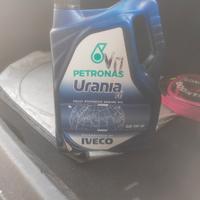 OLIO MOTORE PETRONAS URANIA TANICA DA 5LT