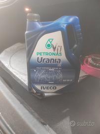 OLIO MOTORE PETRONAS URANIA TANICA DA 5LT