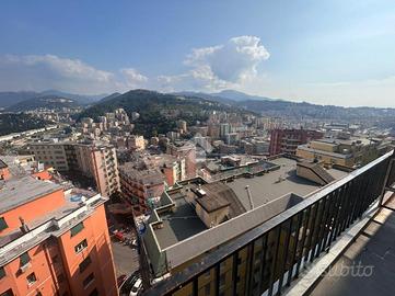 4 LOCALI A GENOVA