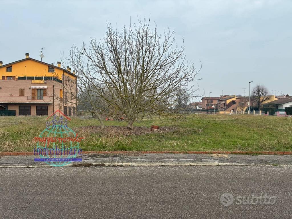 Terreno di 835 m² a Finale Emilia - Vista 5