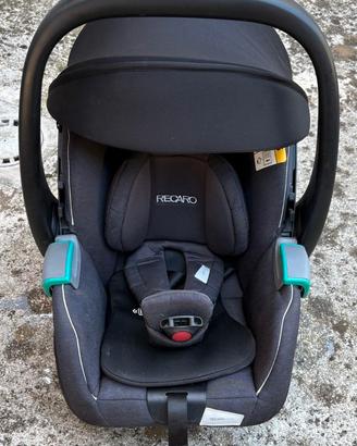 Ovetto + base autovettura Recaro