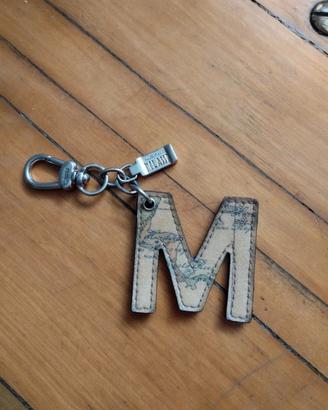 Lettera M Alviero Martini 