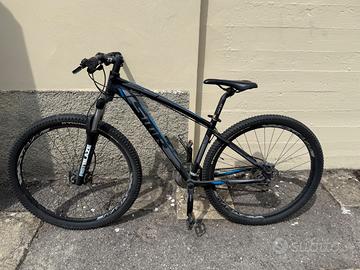 Mountain bike stratos 29