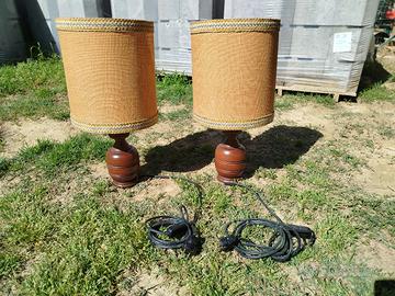 Lampade vintage in legno